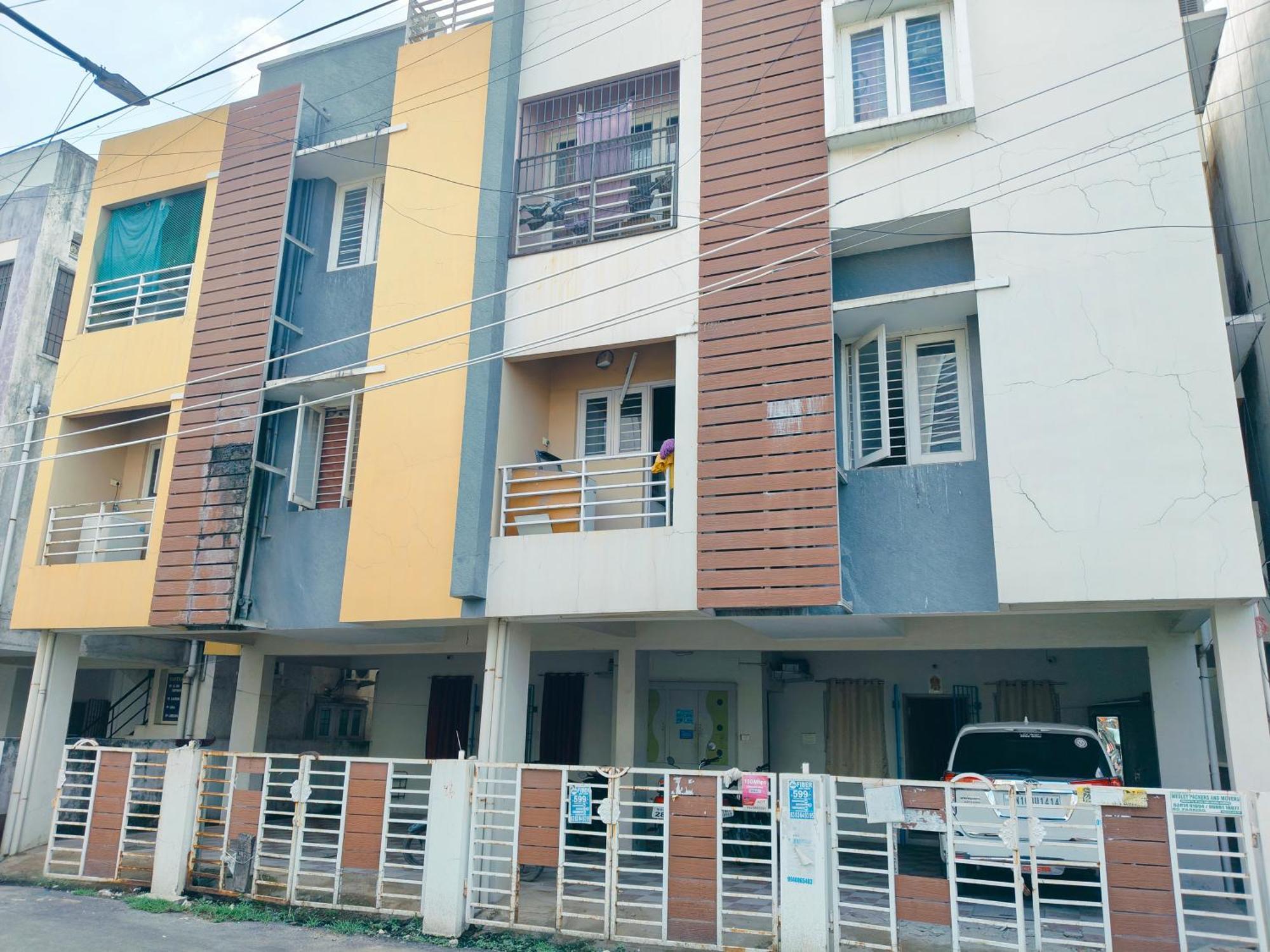 With Private Entrance, Behind Dlf And Near L&t, Rmz It Park And Close To Srmc & Miot Hospital *