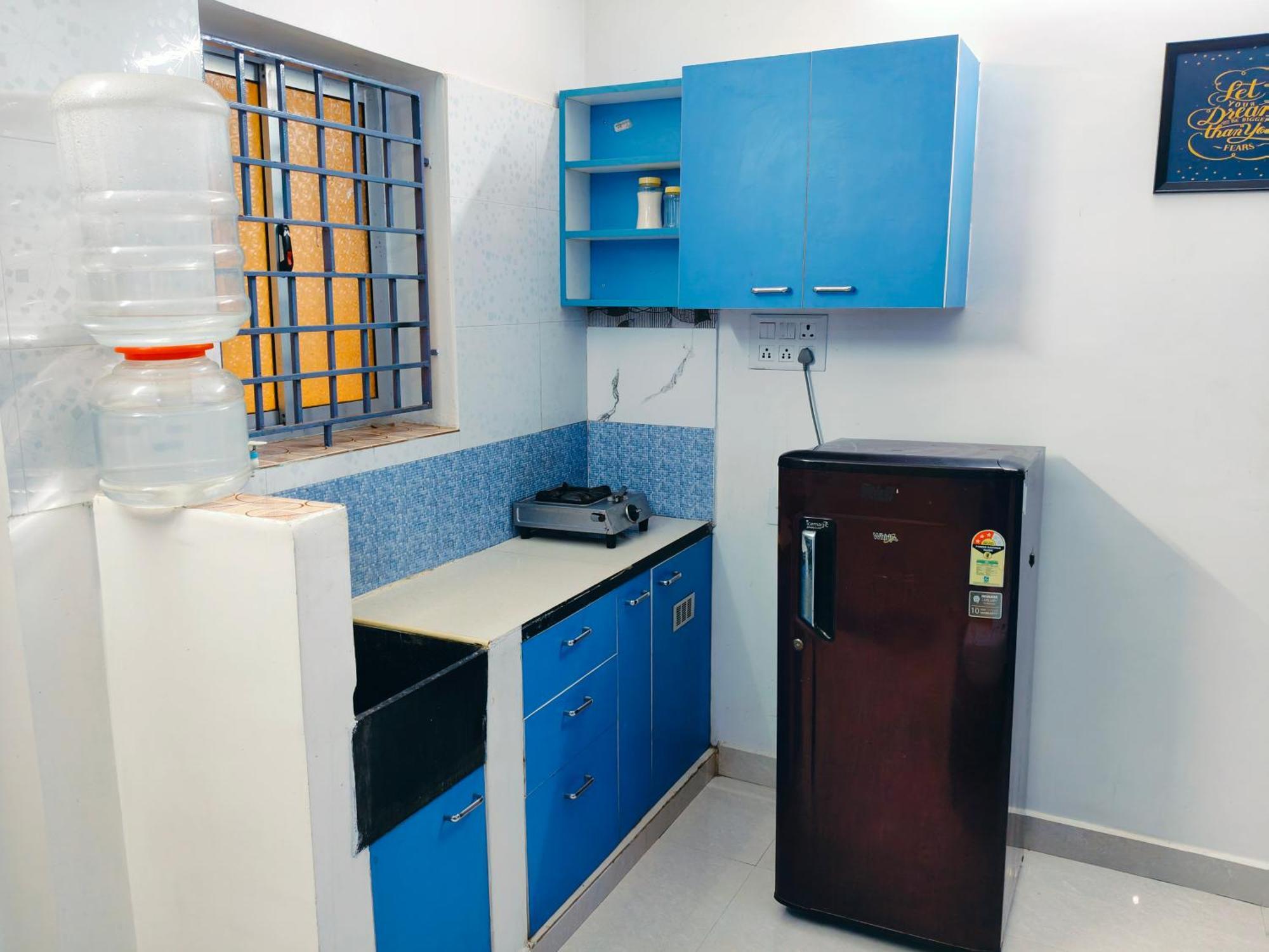 With Private Entrance, Behind Dlf And Near L&t, Rmz It Park And Close To Srmc & Miot Hospital * Chennai